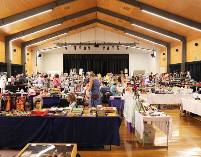 Antiques and Collectables Fair, Esk, Queensland Antiques and Collectables Fair, Esk, Queensland
