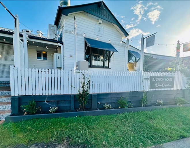 Trenino Trattoria Clayfield Exterior view of Trenino Trattoria