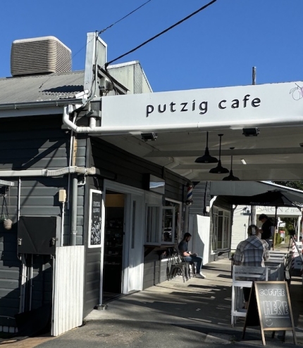 Putzig Cafe Wilston