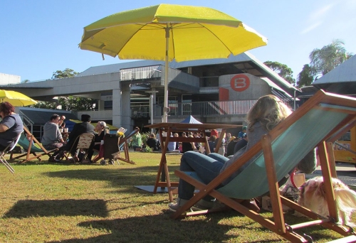  Carseldine Farmers and Artisan Markets.