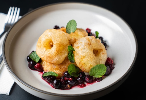 apple & cinnamon tempura fritters