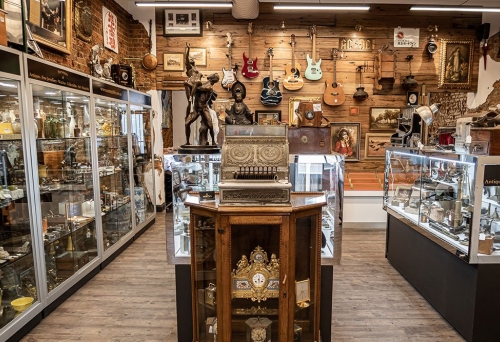 Monty's Pawnbrokers Fortitude Valley Monty's Pawnbrokers Fortitude Valley