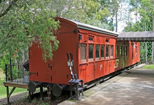 Mt Nebo Railway Carriage & Chalet