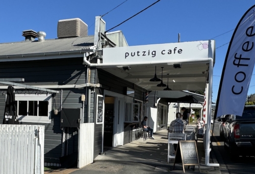 Putzig Cafe Wilston