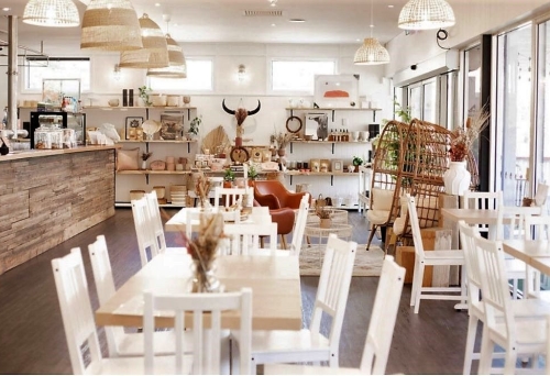 White Horse Ranch, Albany Creek  White Horse Ranch, Albany Creek