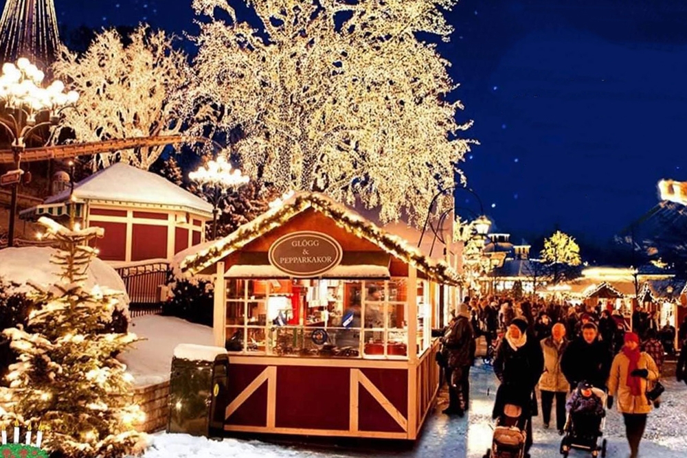 Chalets and tree Scandinavian Christmas market