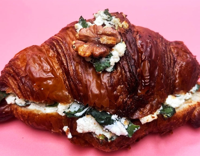 Croix Croissant Hillcrest