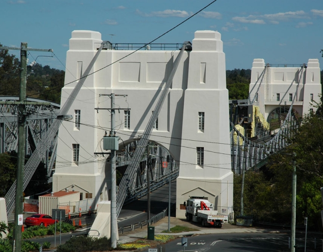 Facade of Walter Taylor Bridge Indooroopilly