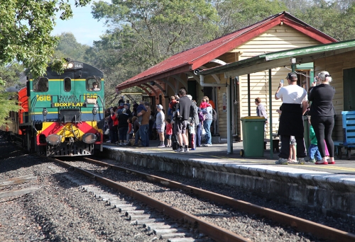 Swanbank Railway Station Picnic Train departing Swanbank