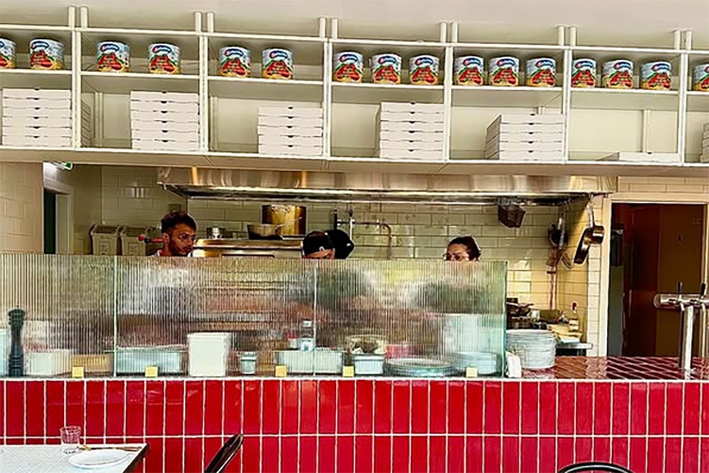 Olli Italiano East Brisbane Staff behind counter at Olli Italiano